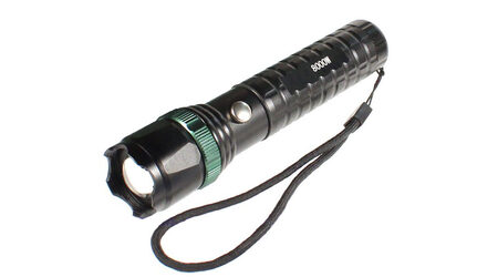 купите Светодиодный фонарь аккумуляторный UltraFire 8000W (Cree XP-G Q5) 500 люмен в Санкт-Петербурге СПБ